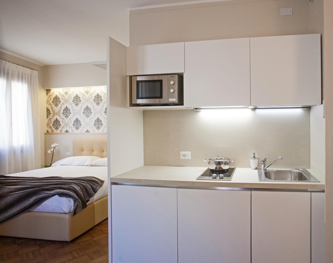 Residence "Le Casette" Pordenone Exterior foto